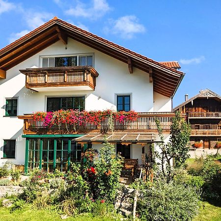 Ferienwohnungen Auf Dem Paulbauernhof Triebenbach Exteriör bild