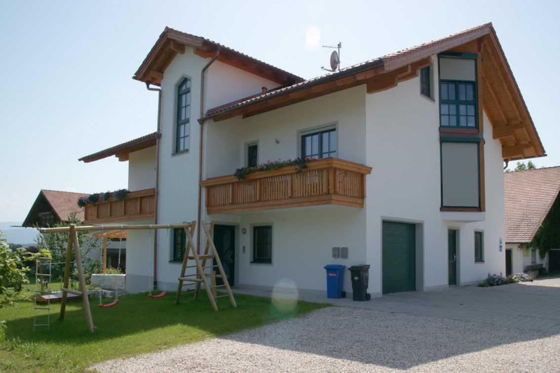 Ferienwohnungen Auf Dem Paulbauernhof Triebenbach Exteriör bild